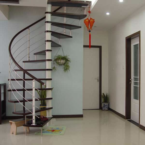 高品質(zhì)鋼木樓梯 中柱旋轉(zhuǎn)樓梯為您節(jié)省空間-015